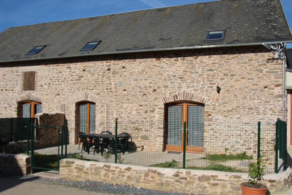 La Ferme De La Baconnerie Vila Sainte-Marguerite-d'Elle Exterior foto